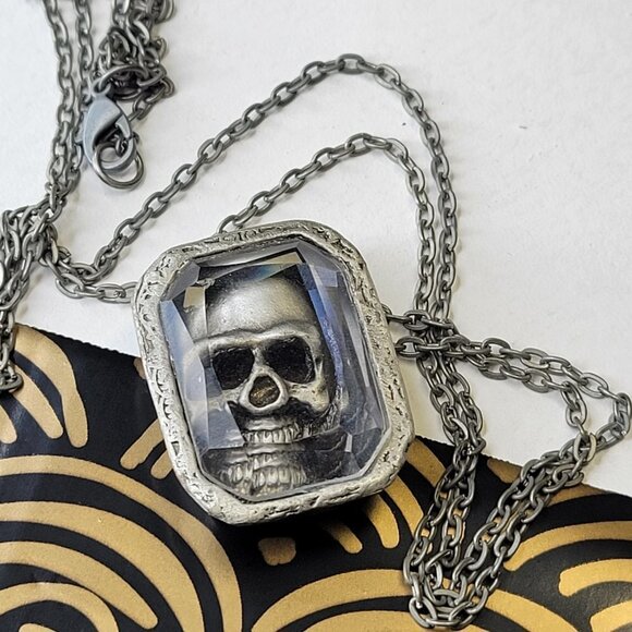 Vintage Skull Necklace, Skull Pendant, Skeleton Fashion Pendant Long Necklace - Picture 9 of 13